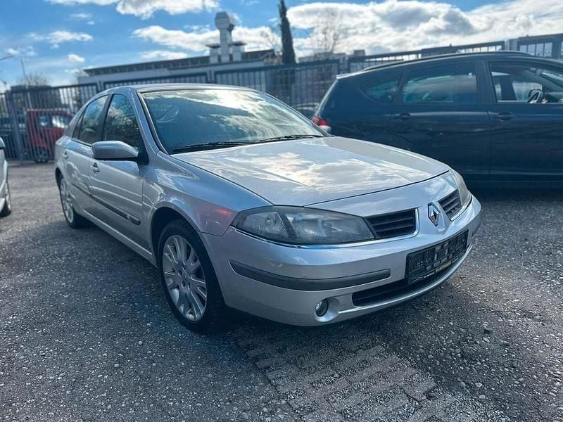 Gebraucht Renault Laguna II 135 PS (99 kW) 2005 Silber Limousine