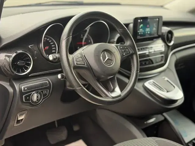 Gebraucht Mercedes V250 Edition 190 PS (139 kW) 2022 Schwarz Van / Kleinbus