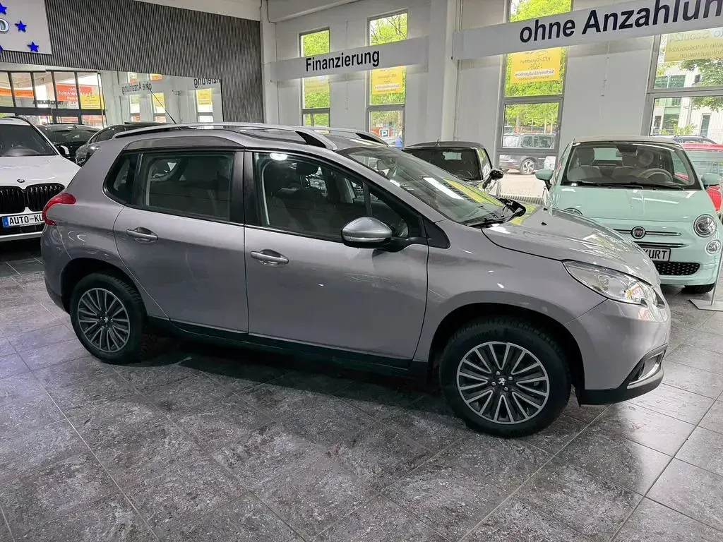 Gebraucht Peugeot 2008 Active 82 PS (60 kW) 2015 Gris artense SUV