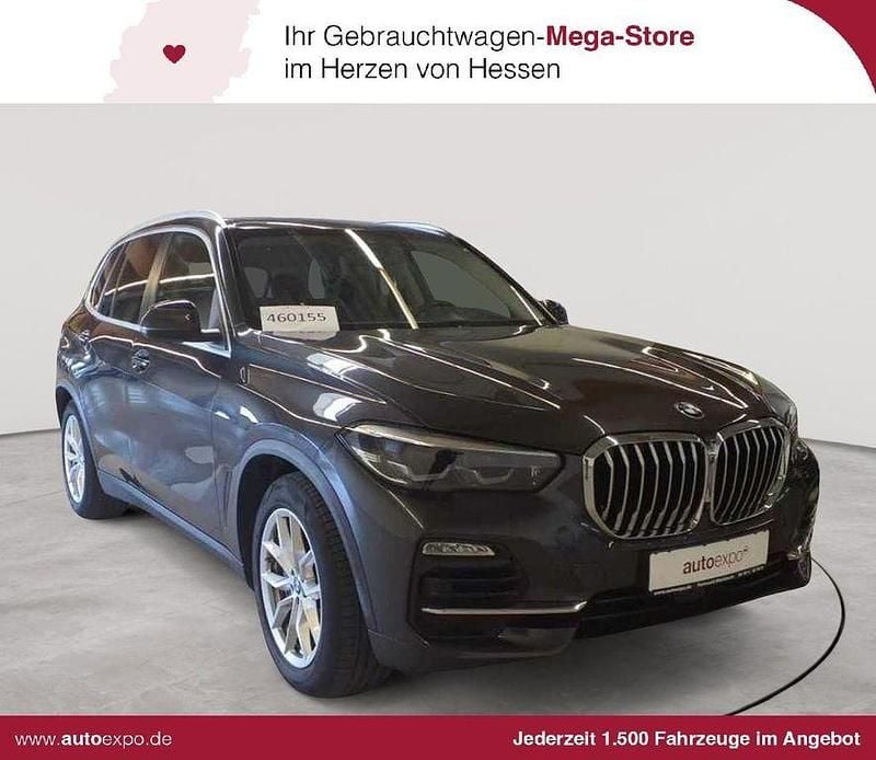 Grau Gebraucht 2020 BMW X5 SUV | 39.789 € (Guter Preis) - Bild 1/4