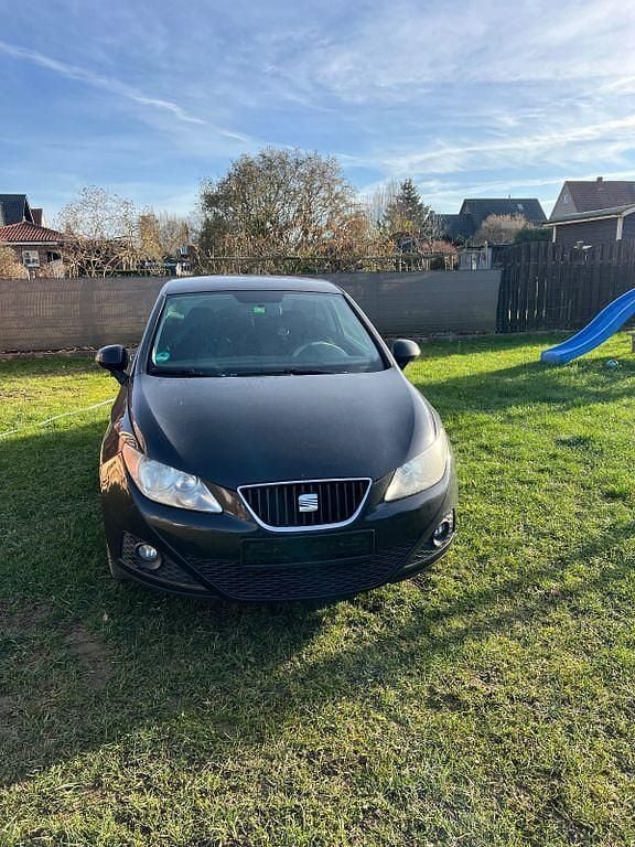Schwarz Gebraucht 2009 Seat Ibiza SC Sport Kleinwagen | 3.000 € (Etwas zu teuer) - Bild 1/4