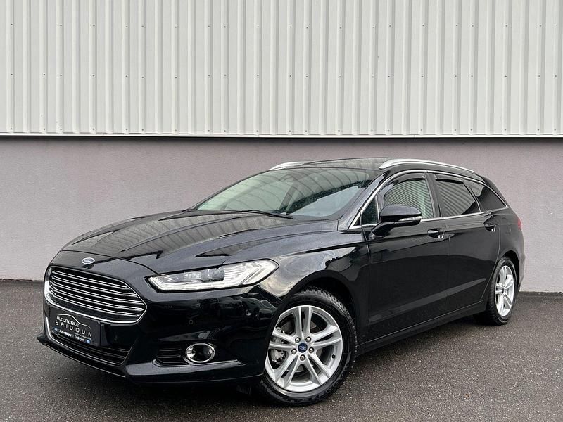 Gebraucht Ford Mondeo Titanium 165 PS (121 kW) 2018 Schwarz Kombi