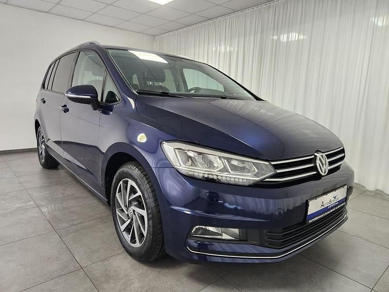 Blau Gebraucht 2017 VW Touran Sound Van / Kleinbus | 19.990 € (Fairer Preis) - Bild 1/4