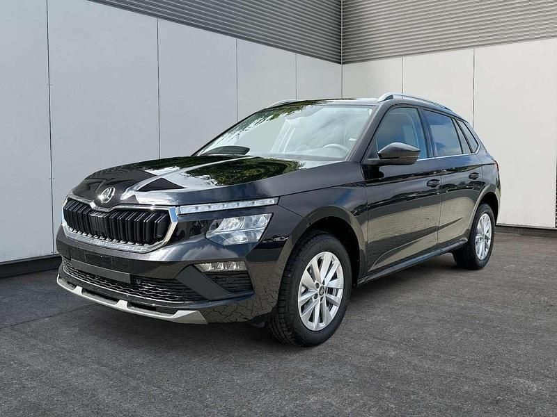 Schwarz Neu 2025 Skoda Kamiq Selection SUV | 26.280 € (Guter Preis) - Bild 1/4