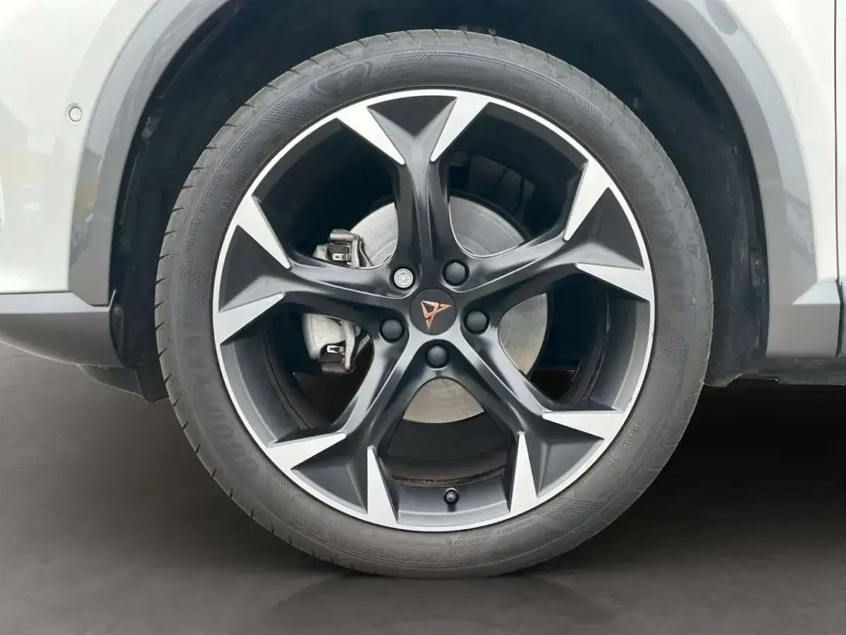 Gebraucht Cupra Formentor 150 PS (110 kW) 2024 Weiß SUV