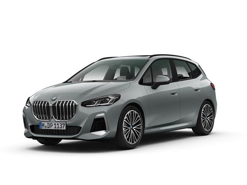 Grau Gebraucht 2024 BMW 223 Active Tourer M Sport Van / Kleinbus | 38.990 € (Guter Preis) - Bild 1/4