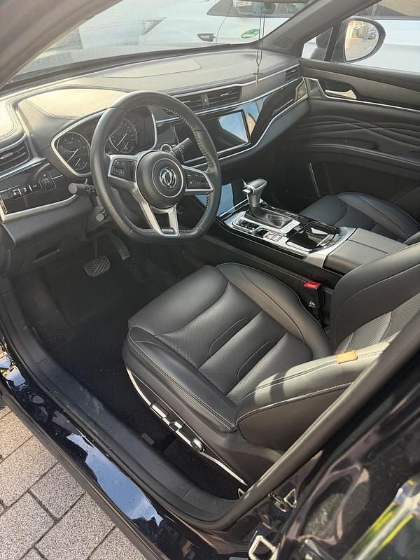 Gebraucht DFSK Fengon 137 PS (100 kW) 2020 Schwarz SUV