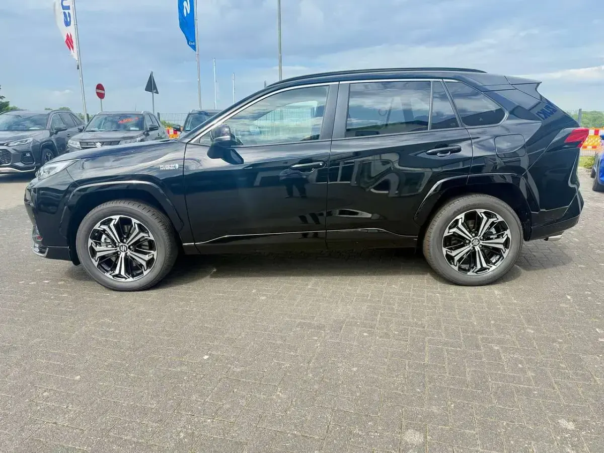 Neu Suzuki Across 185 PS (136 kW) 2026 Attitude black mica metallic SUV