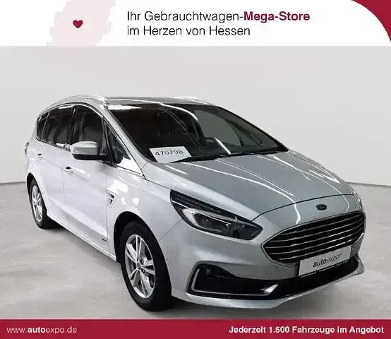 Gebraucht Ford S-MAX Titanium 190 PS (139 kW) 2022 Van / Kleinbus