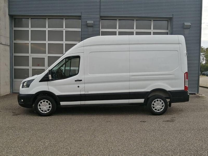 Gebraucht Ford Transit Trend 131 PS (96 kW) 2022 Frostweiß