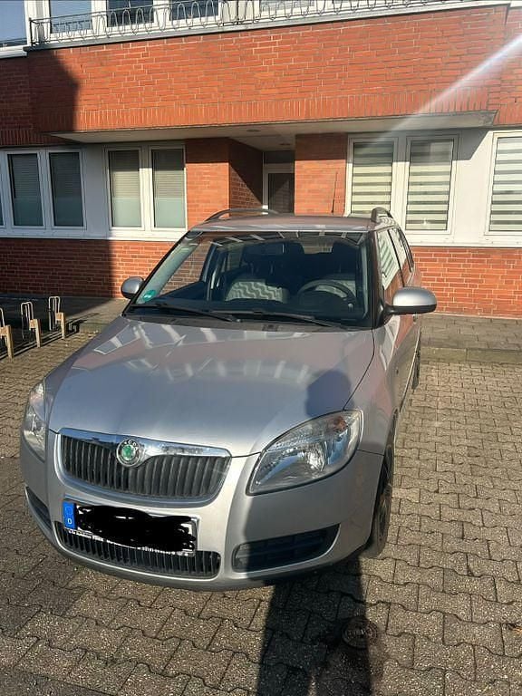 Gebraucht Skoda Fabia 60 PS (44 kW) 2008 Silber Kombi