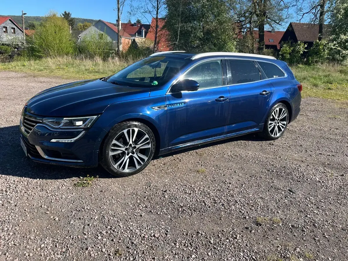 Second-hand Renault Talisman Initiale Paris 200 CP (147 kW) 2016 Albastru Break