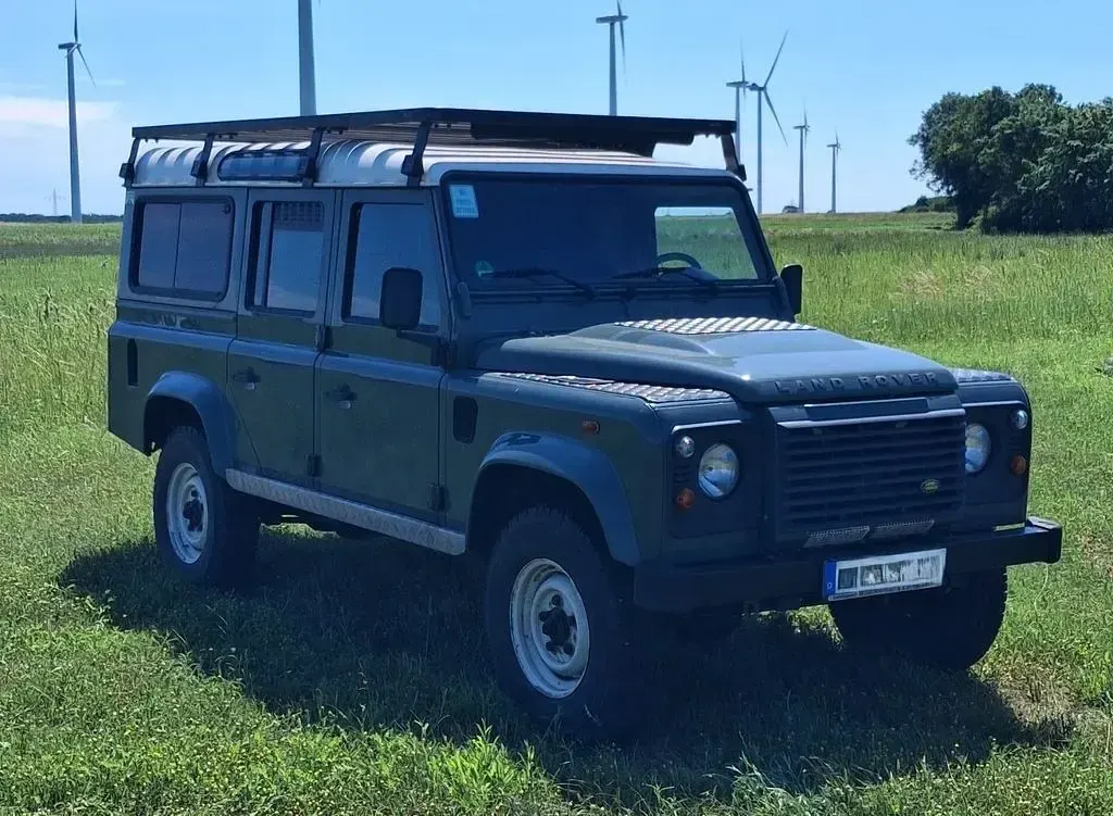 Gebraucht Land Rover Defender 122 PS (89 kW) 2007 Grün Kombi