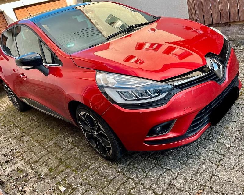 Gebraucht Renault Clio IV 118 PS (86 kW) 2018 Rot Kleinwagen