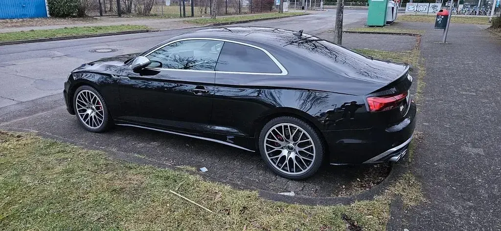 Gebraucht Audi S5 Sport 341 PS (250 kW) 2022 Schwarz Coupé