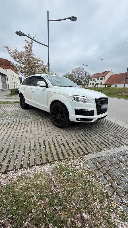 Używany Audi Q7 326 KM (239 kW) 2008 Biały SUV