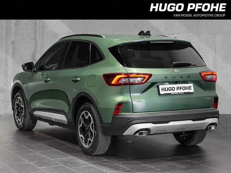 Gebraucht Ford Kuga Active 243 PS (178 kW) 2024 Bursting green SUV