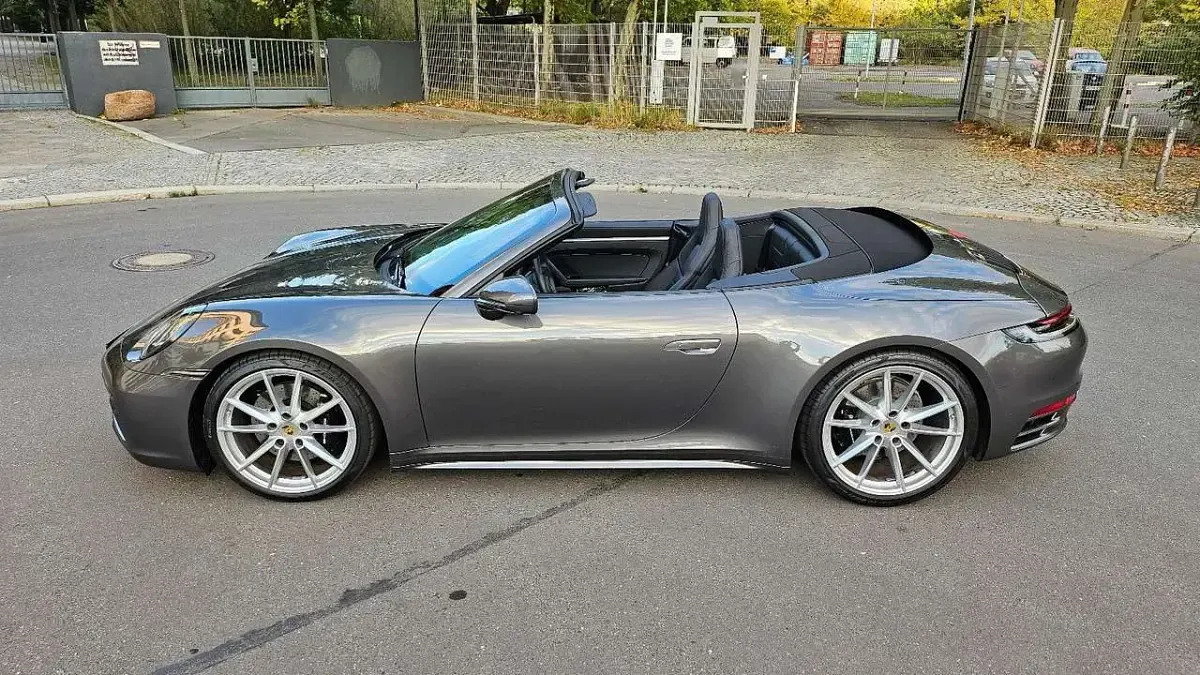 Gebraucht Porsche 911 Carrera S Cabriolet 450 PS (330 kW) 2022 Grau Cabrio