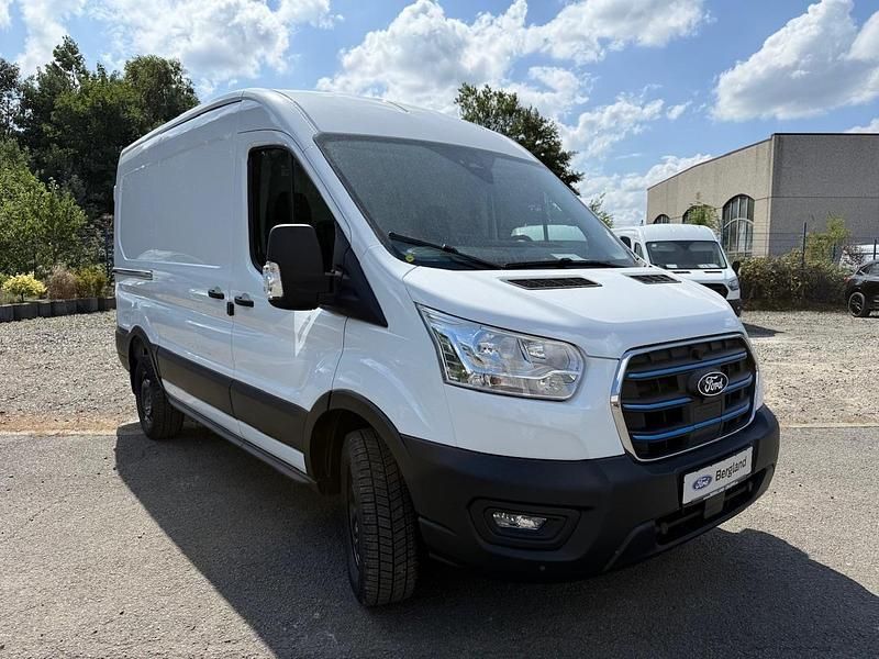 Neu Ford Transit Trend 135 kW (184 PS) 2025 Frozen white weiß Van