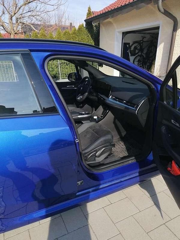 Gebraucht BMW 220 156 PS (114 kW) 2025 Kombi