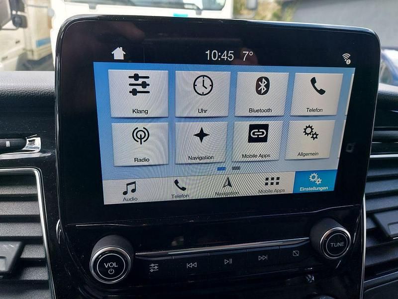 Gebraucht Ford Tourneo Titanium 170 PS (125 kW) 2018 Schwarz Kombi