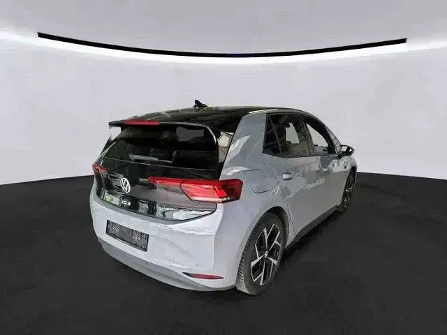 Gebraucht VW ID.3 Pro 150 kW (204 PS) 2024 Grau Kleinwagen