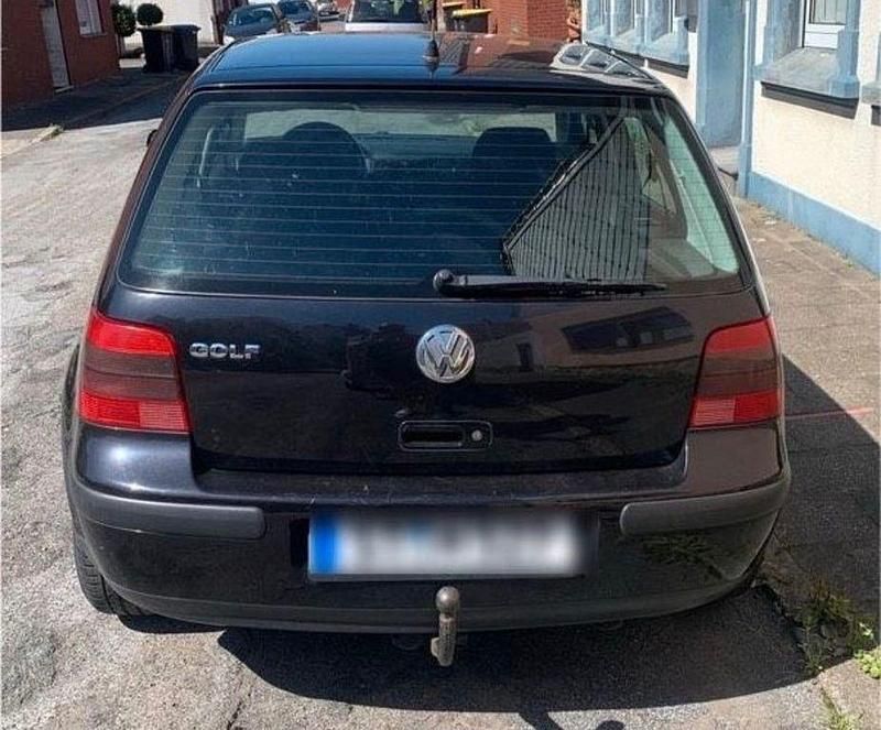 Gebraucht VW Golf 75 PS (55 kW) 2002 Schwarz Limousine