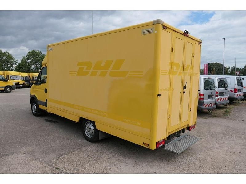 Gebraucht Iveco Daily 106 PS (77 kW) 2012 Gelb Van
