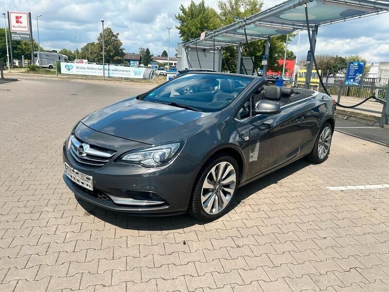 Grau Gebraucht 2016 Opel Cascada Innovation Cabrio | 11.995 € (Fairer Preis) - Bild 1/4