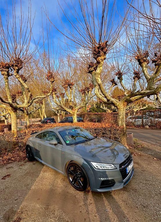 Gebraucht Audi TT S-Line 184 PS (135 kW) 2015 Grau Coupé