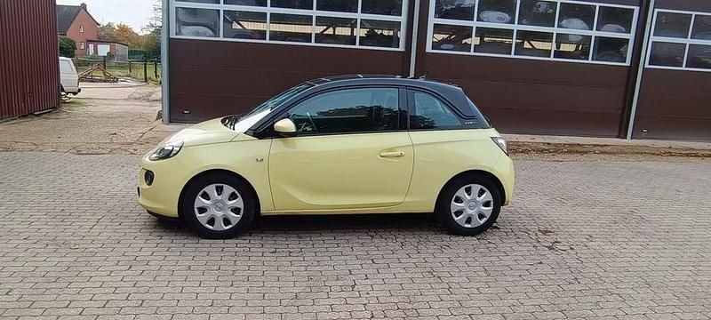 Używany Opel Adam S 69 KM (50 kW) 2015 Żółty Hatchback
