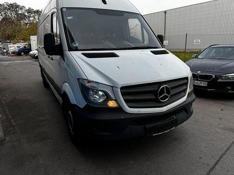 Gebraucht Mercedes Sprinter 163 PS (119 kW) 2018 Weiß Van