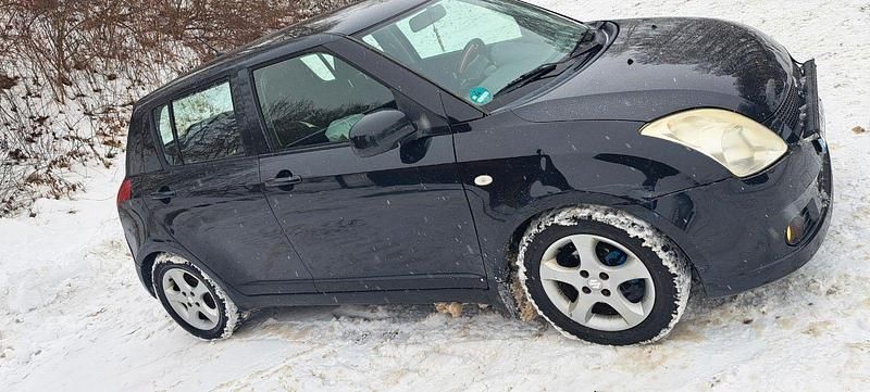 Gebraucht Suzuki Swift Snow 98 PS (72 kW) 2008 Schwarz Limousine