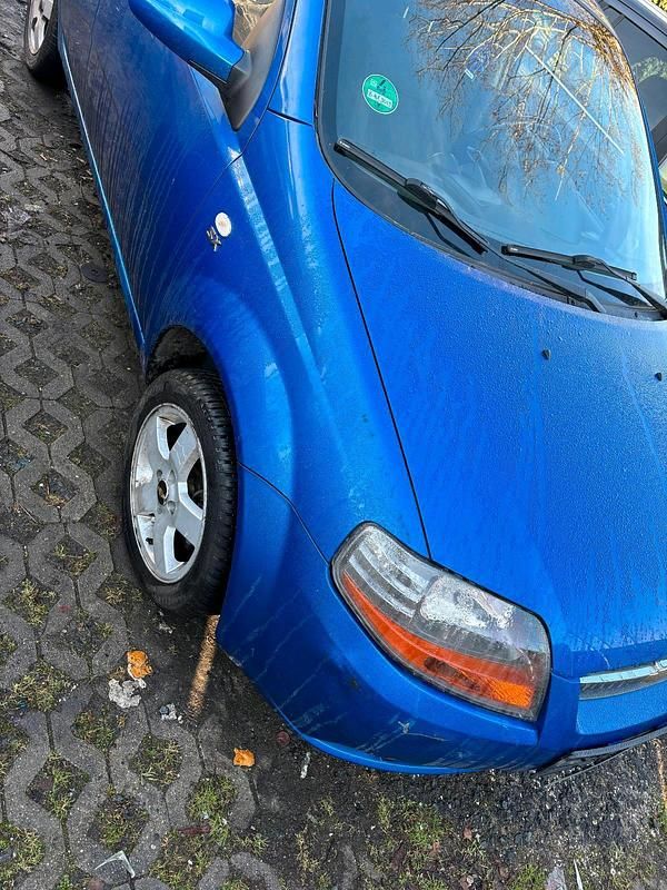 Gebraucht Chevrolet Kalos 84 PS (61 kW) 2007 Blau Kleinwagen