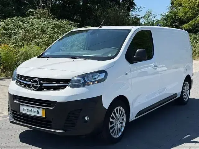 Gebraucht Opel Vivaro-e Combi Edition 102 PS (75 kW) 2020 Weiß Van / Kleinbus