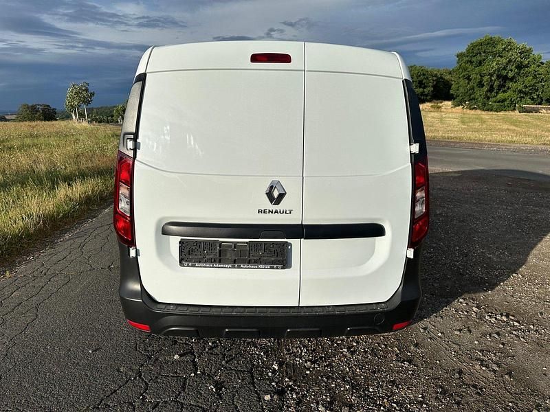 Gebraucht Renault Express 95 PS (69 kW) 2022 Weiß Van / Kleinbus