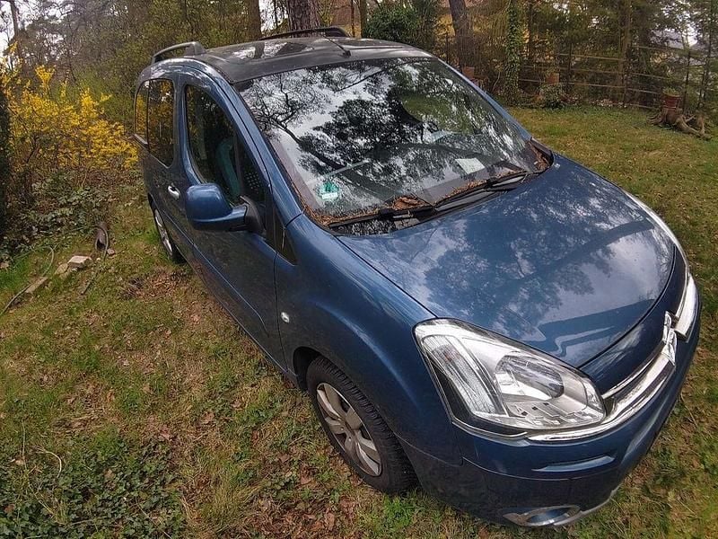 Gebraucht Citroën Berlingo SELECTION 120 PS (88 kW) 2015 Blau Van / Kleinbus