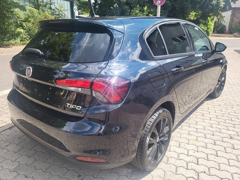 Gebraucht 2018 Fiat Tipo S Kleinwagen | 9.900 € (Fairer Preis) - Bild 1/4