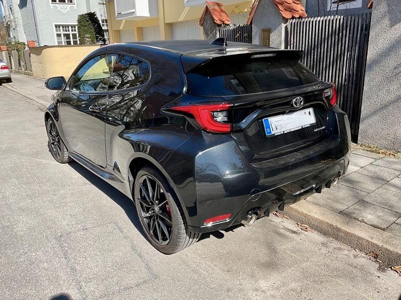 Gebraucht Toyota Yaris 261 PS (191 kW) 2024 Schwarz Kleinwagen