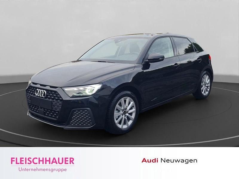 Neu Audi A1 Sportback Advanced Plus 207 PS (152 kW) 2025 Gletscherweiß metallic Kleinwagen