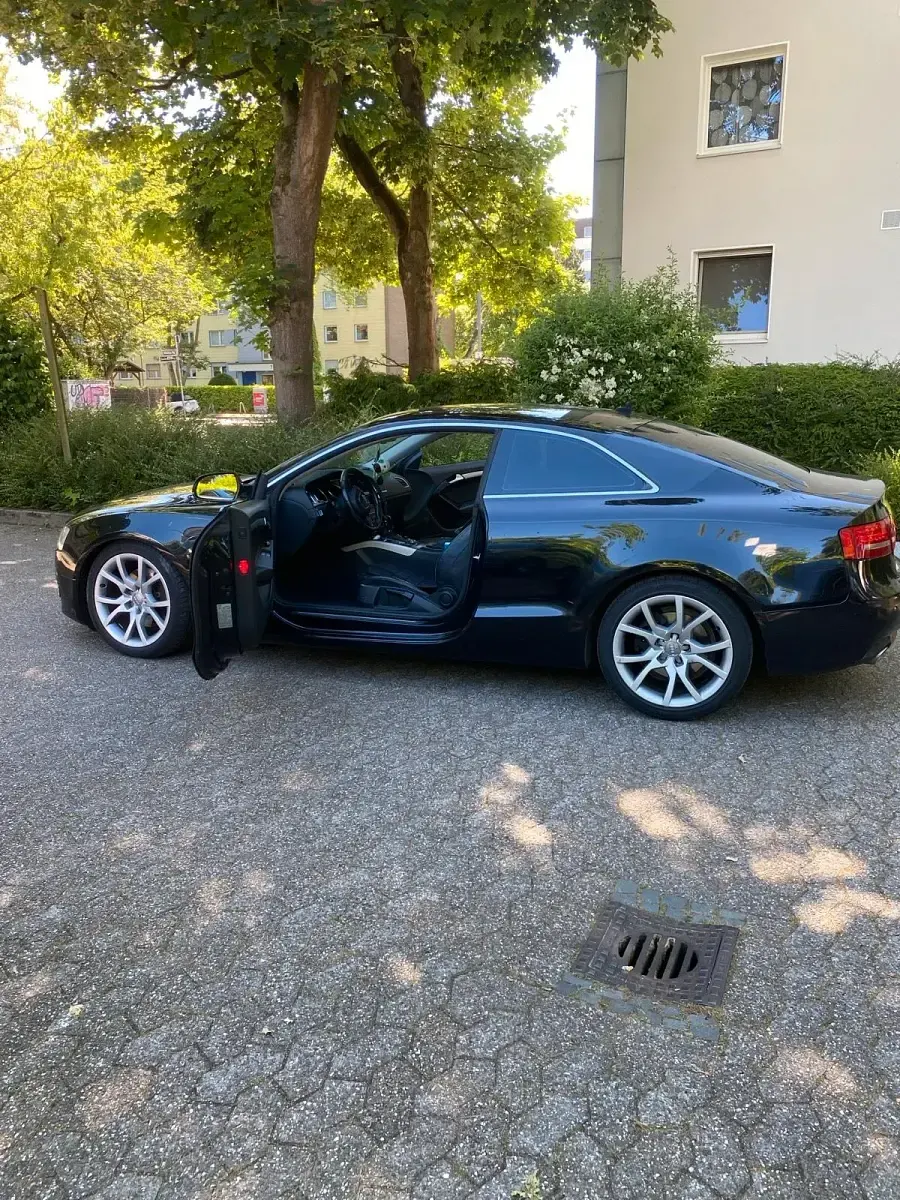 Gebraucht Audi A5 190 PS (139 kW) 2010 Schwarz Coupé