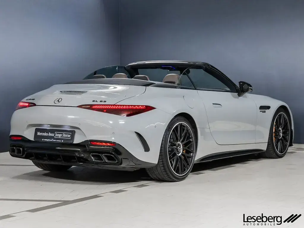 Gebraucht Mercedes SL63 AMG AMG 585 PS (430 kW) 2022 Grau Cabrio