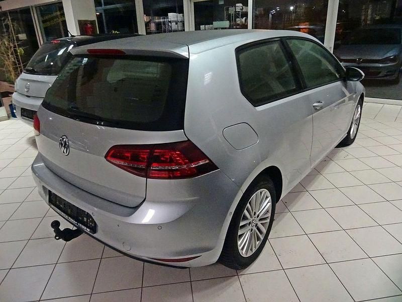 Gebraucht VW Golf VII Cup 122 PS (89 kW) 2014 Silber Limousine