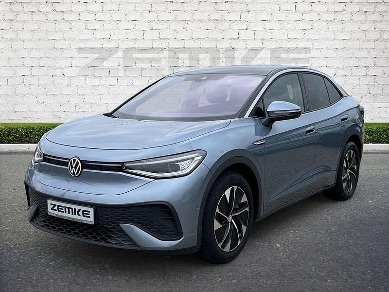 Blau Gebraucht 2022 VW ID.5 Pro Performance SUV | 32.924 € (Fairer Preis) - Bild 1/4