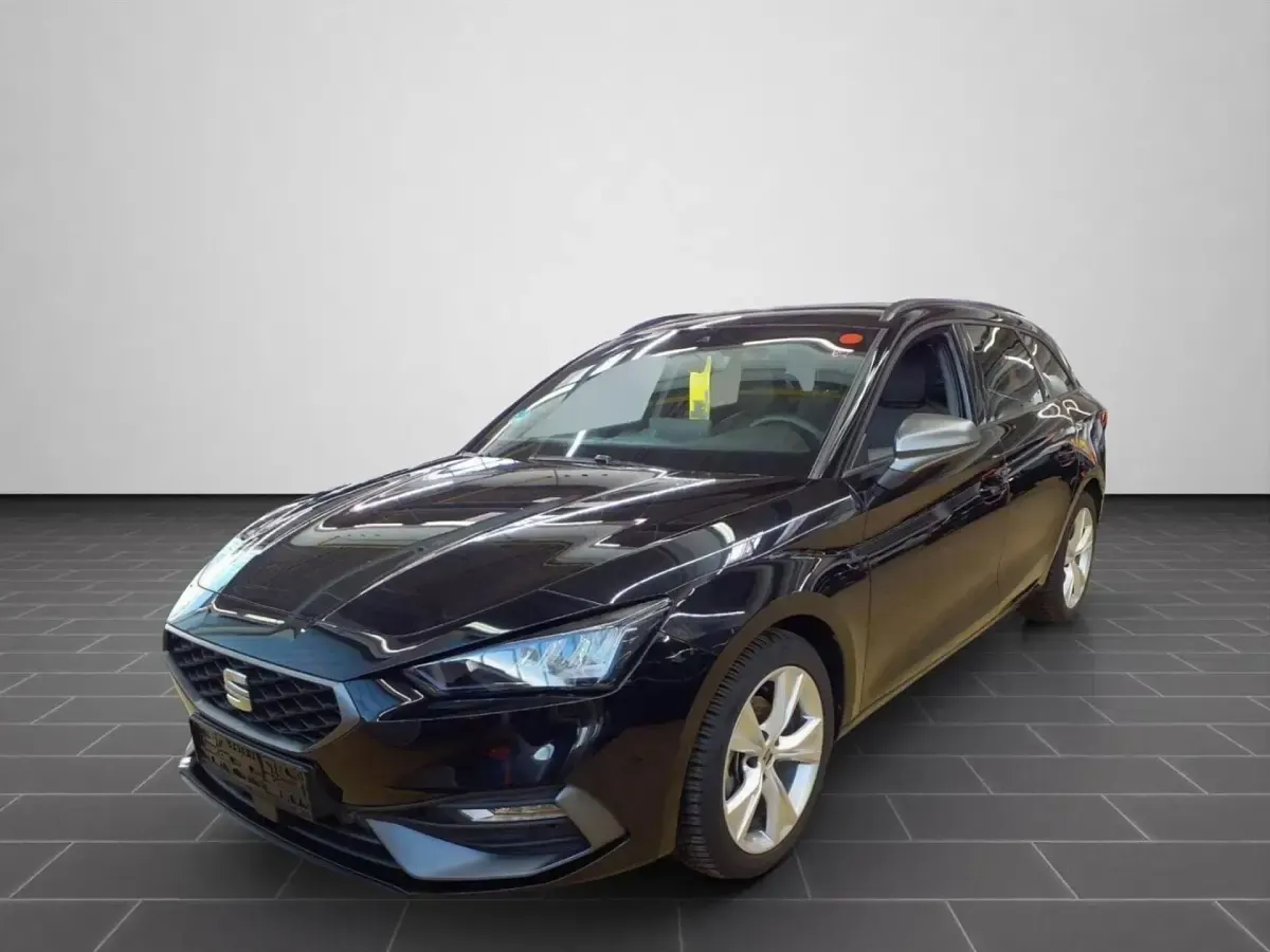 Gebraucht Seat Leon FR 150 PS (110 kW) 2025 Midnight schwarz metallic Kombi