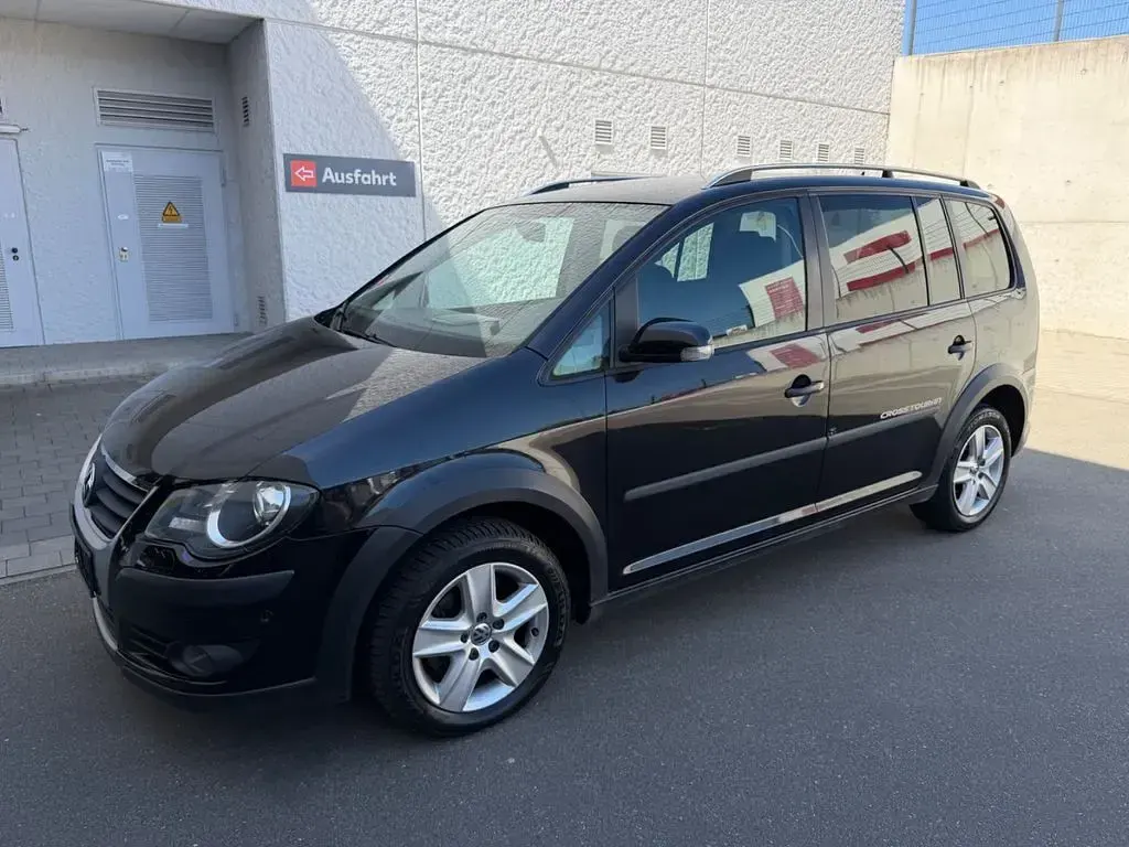Gebraucht VW Touran Cross 140 PS (102 kW) 2008 Schwarz Van / Kleinbus