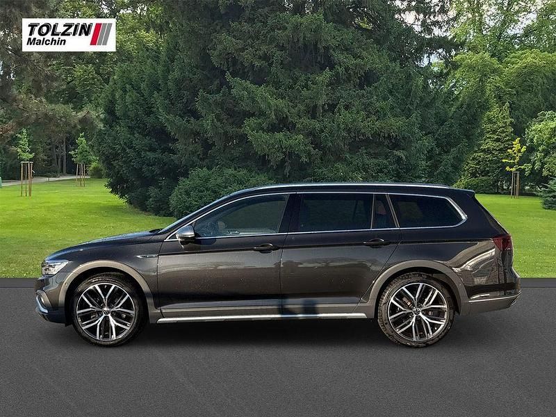Gebraucht VW Passat Alltrack 200 PS (147 kW) 2023 Grau Kombi
