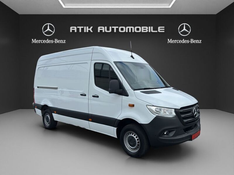 Gebraucht Mercedes Sprinter 170 PS (125 kW) 2023 Arktisweiss (metallic) Van