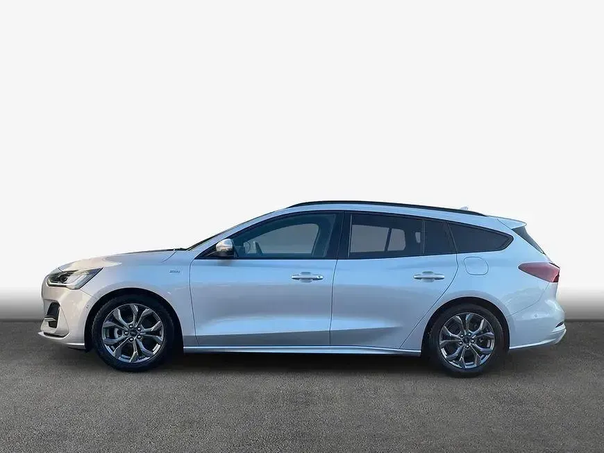 Gebraucht Ford Focus ST-Line X 155 PS (114 kW) 2024 Silber Kombi