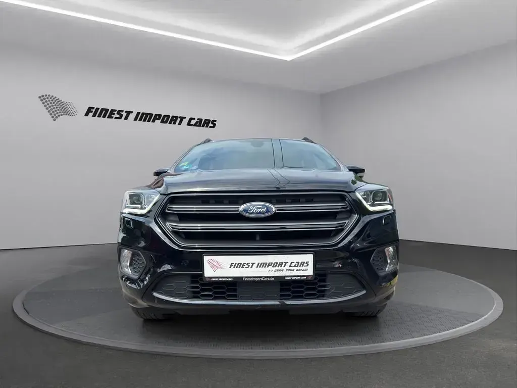 Gebraucht Ford Kuga ST-Line 150 PS (110 kW) 2017 Schwarz SUV